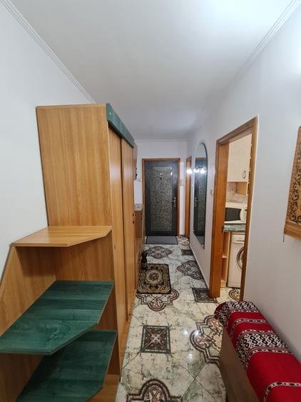 Apartament cu 2 camere decomandat, mobilat în Tineretului