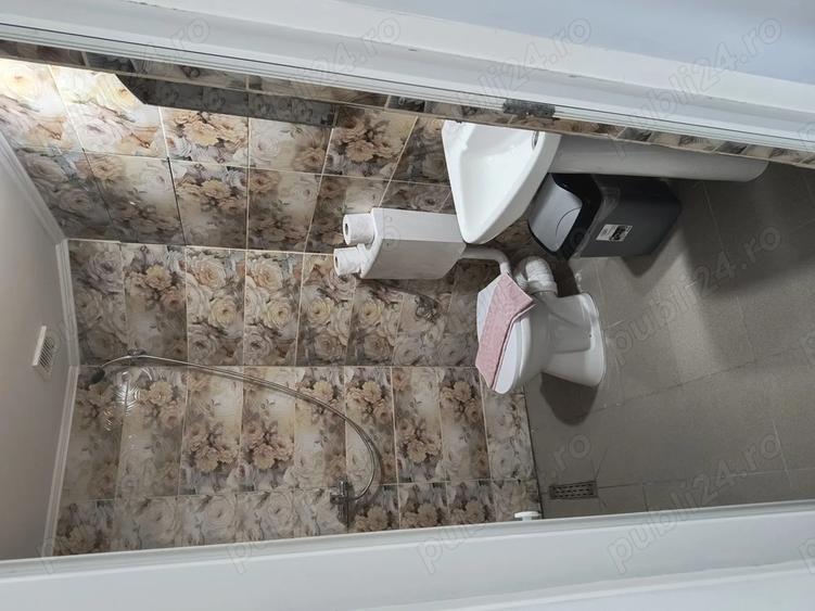 Casă cu 6 camere cu Teren 890 Mp în Cerdac