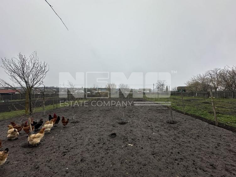 Casă individuală cu 5 camere cu Canalizare în Liteni (Moara)