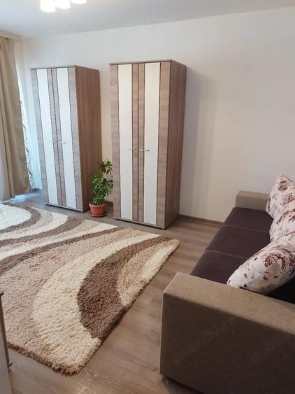 Apartament cu 2 camere decomandat în Florești