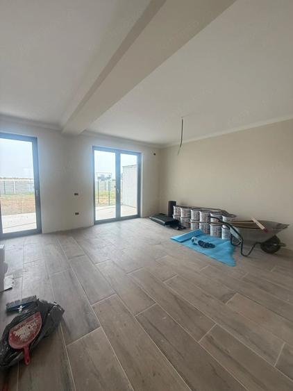 Duplex cu 3 camere POD pe toata supprafata la doar cateva minute de magazinul PENNY GIROC - 3