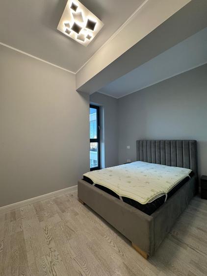 Apartament cu 3 camere în Universitate