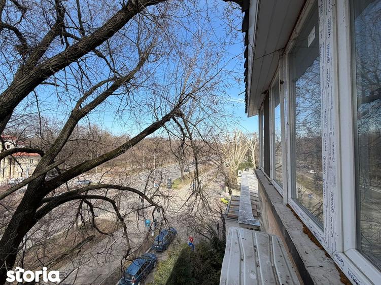Apartament cu 3 camere decomandat, mobilat în Dorobanți