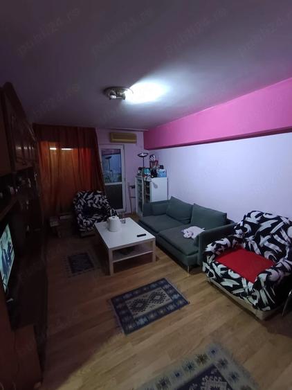 Apartament cu 3 camere decomandat în Colentina