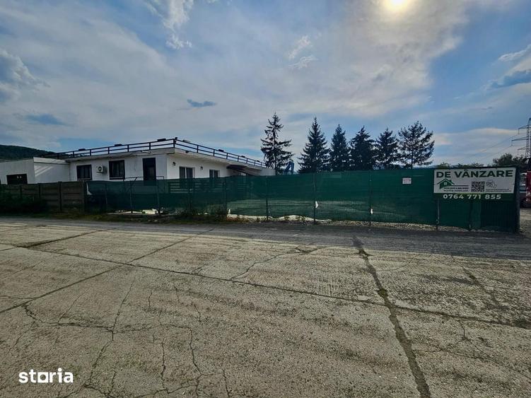 Spațiu comercial, de 1,078 mp, în Vețel