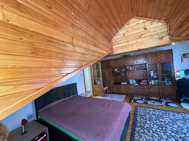 Apartament cu 3 camere decomandat, mobilat în Central