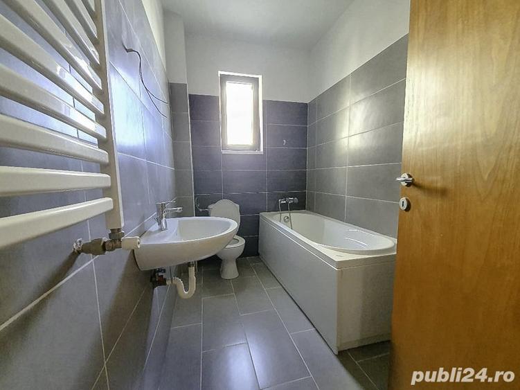 Apartament cu 3 camere decomandat în Găvana