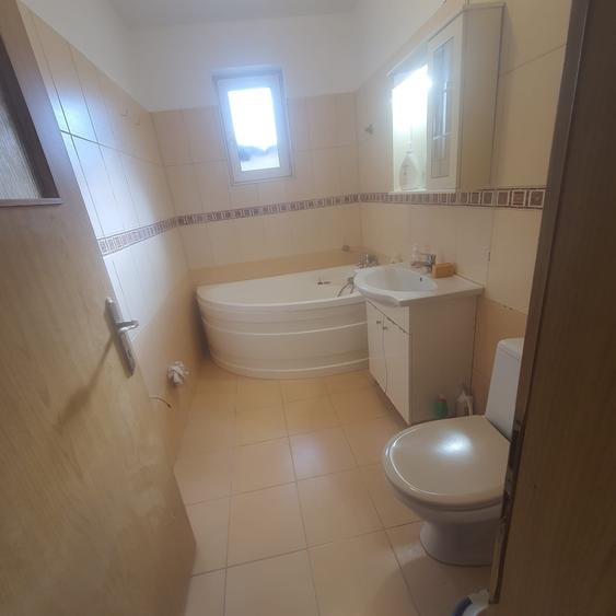Apartament cu 2 camere decomandat în Giurgiului