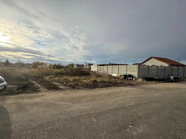 Teren de 838 mp, în Dudeștii Noi