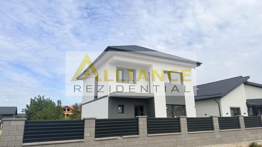 Casă individuală cu 4 camere cu Teren 320 Mp în Berceni