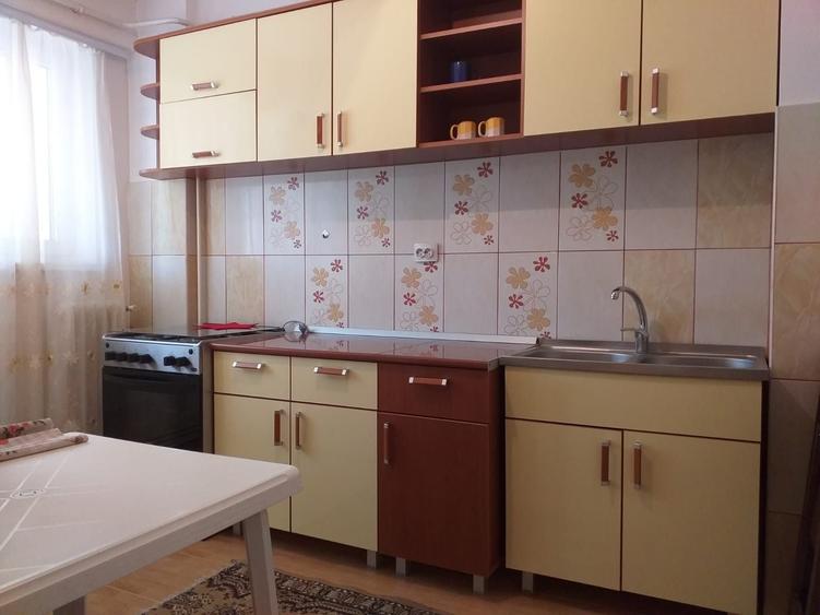 Apartament cu 2 camere decomandat în Ultracentral