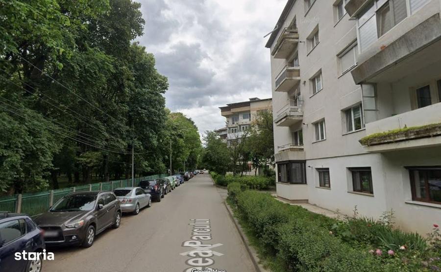 Apartament cu 3 camere în Central