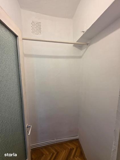 Apartament cu 2 camere, suprafata utila 60 mp., etajul 2, zona ultrace - 8
