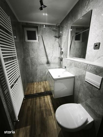 Apartament cu 3 camere decomandat, mobilat în Central