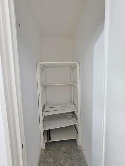 Apartament cu 3 camere semidecomandat în Vatra Luminoasă