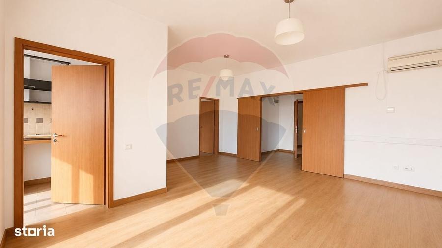 Spațiu comercial, de 92 mp, în Central