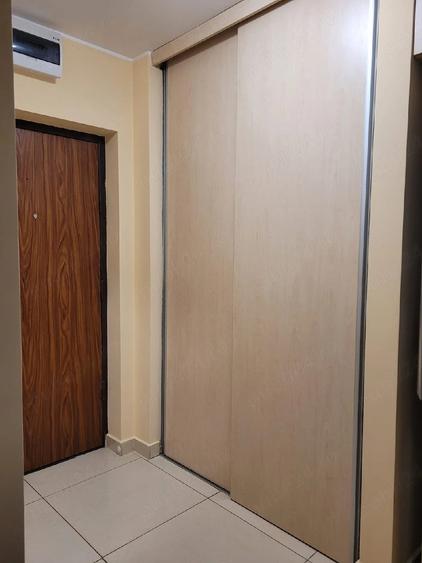Apartament cu 2 camere semidecomandat în Giurgiului