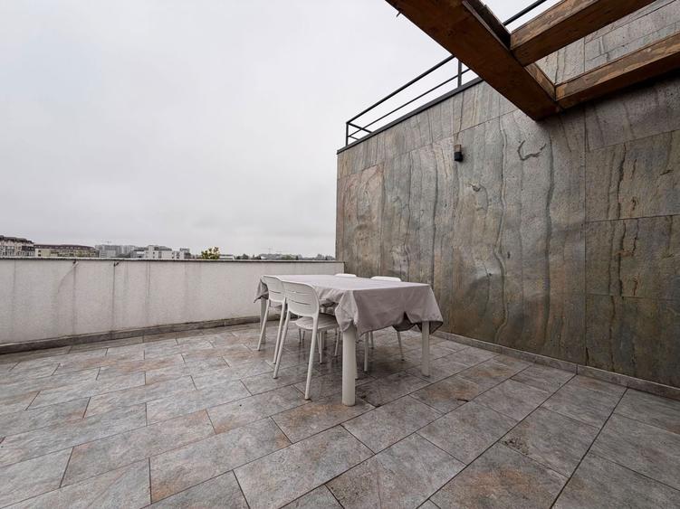 Apartament cu 3 camere, mobilat în Sisești