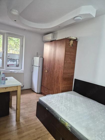 Garsonieră semidecomandată în Baicului