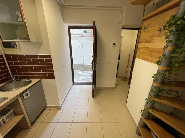 Apartament cu 2 camere decomandat, mobilat în Tineretului