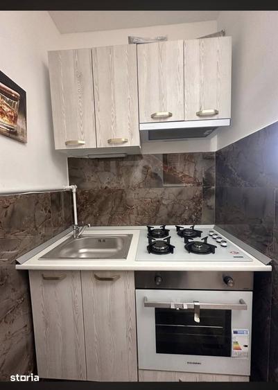 Casă cu 2 camere cu Teren 150 Mp în Central