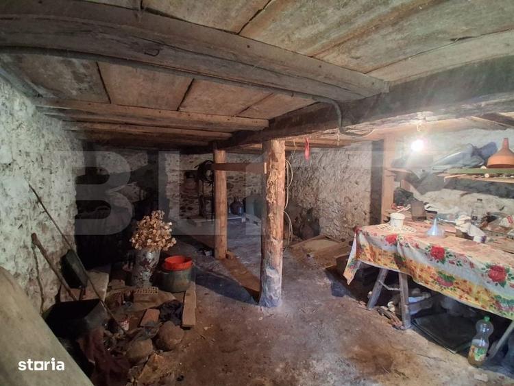 Casă cu 3 camere decomandat în Nistorești