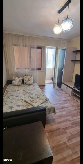 Apartament cu 2 camere decomandat în Faleza Nord