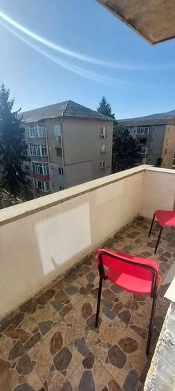 Apartament cu 2 camere decomandat în Cetate