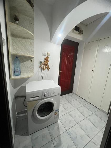 Garsonieră nedecomandată în Exterior Vest