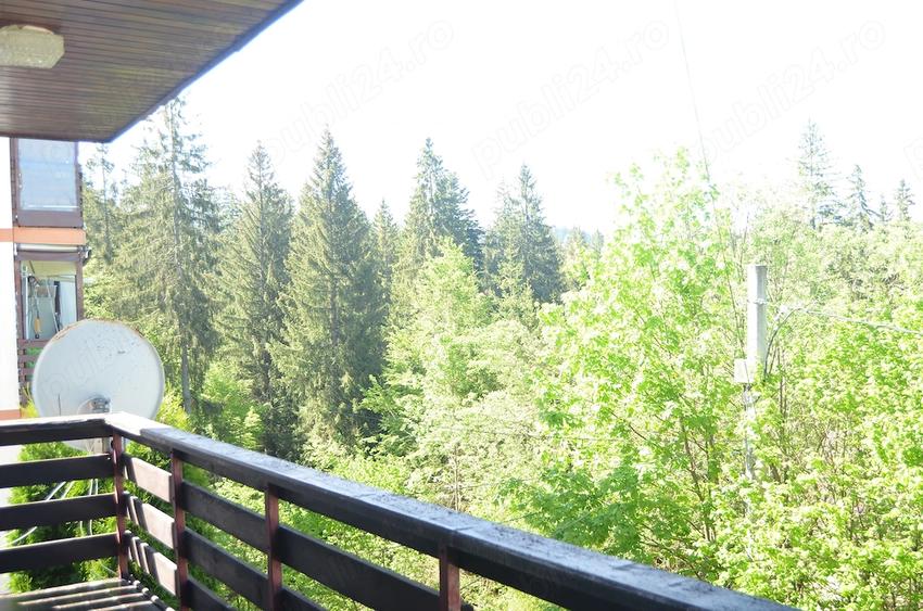 Apartament cu 4 camere decomandat în Cioplea