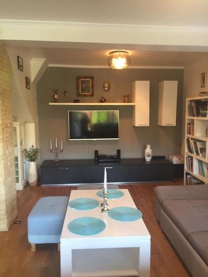 Casă cu 4 camere cu Teren 500 Mp în Central
