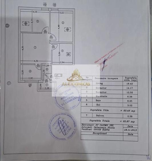 Apartament cu 3 camere decomandat, mobilat în Central — fotografia 1