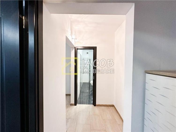 Apartament cu 2 camere decomandat în Mioriței