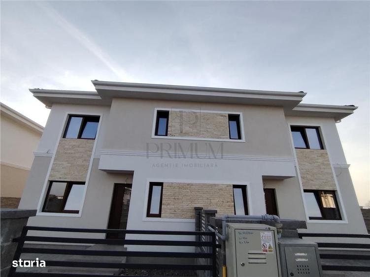 Casă cu 4 camere decomandat în Moșnița Veche