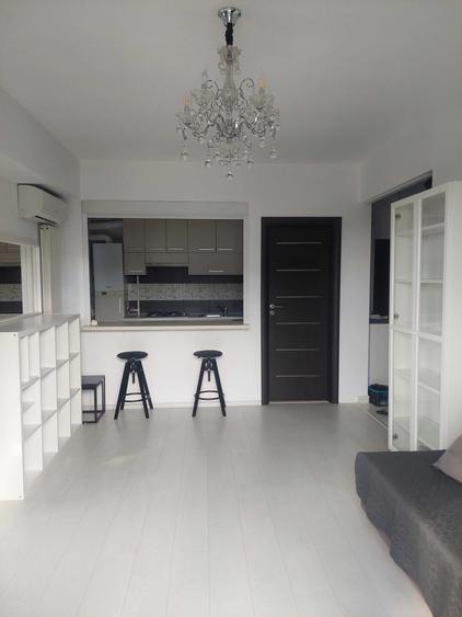 Apartament cu 2 camere decomandat în Bucureștii Noi