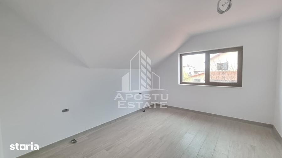 Casă cu 4 camere cu Teren 523 Mp în Giarmata