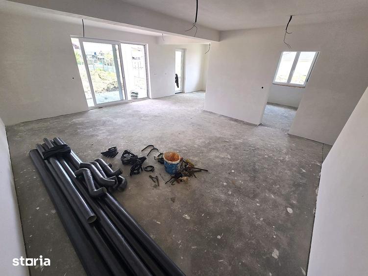 Casă cu 4 camere cu Teren 720 Mp în Nord