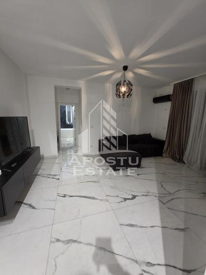Apartament cu 2 camere semidecomandat, mobilat în Giroc
