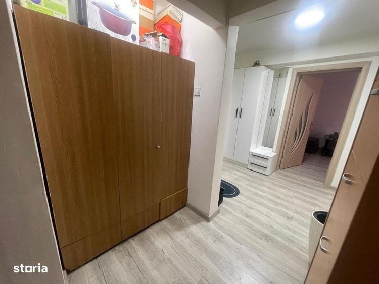 Apartament cu 3 camere decomandat, mobilat în Valea Rosie — fotografia 2