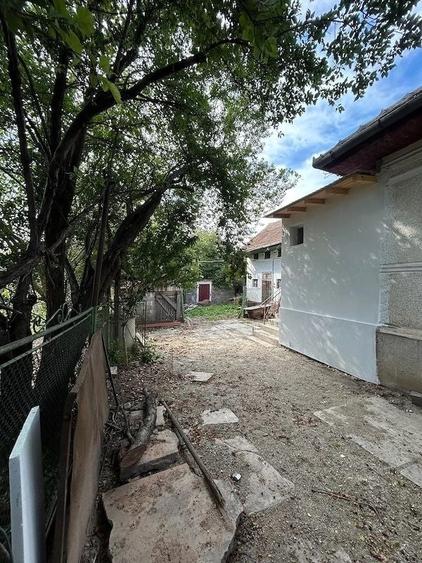 Casă cu 2 camere în Șercaia