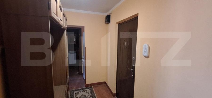 Apartament 2 camere , cu 2 balcoane și pivnița , zona Micro 17 - 13
