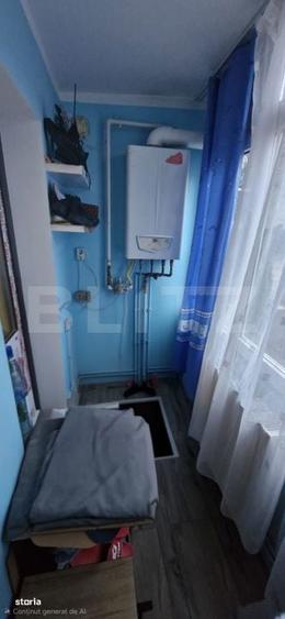 Apartament cu 3 camere semidecomandat în Central