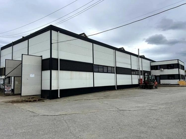 Spațiu industrial, de 400 mp, în Central