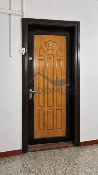 Apartament cu 3 camere decomandat, mobilat în Cantacuzino