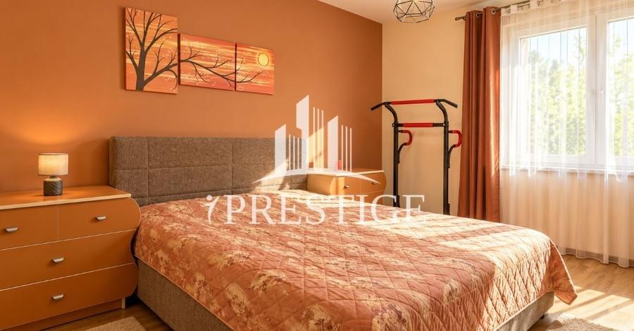 Apartament cu 3 camere decomandat, mobilat în Ștrand