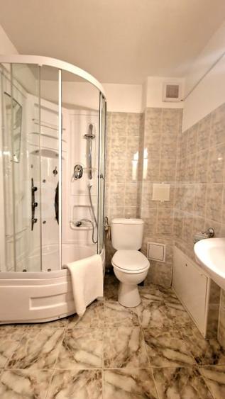 Casă individuală cu 5 camere cu Canalizare în Florești