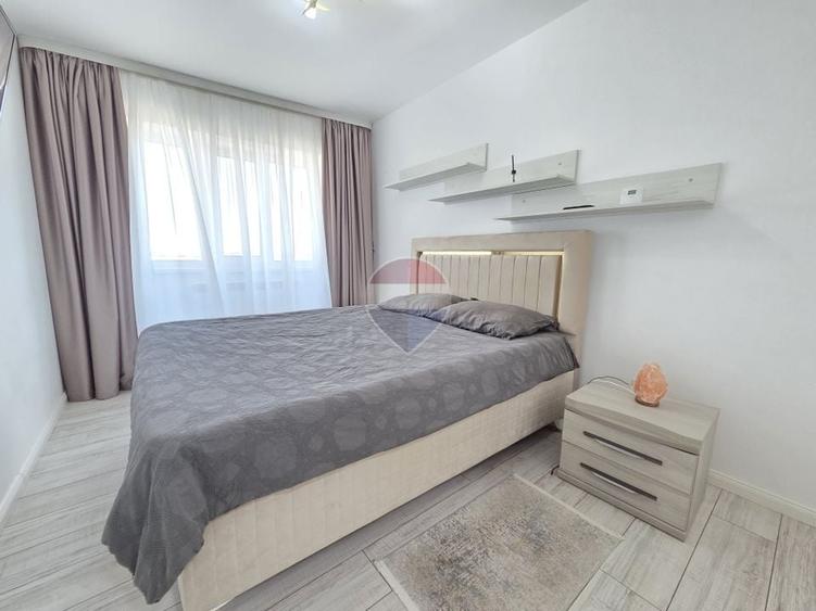 Apartament cu 2 camere decomandat, mobilat în Ultracentral