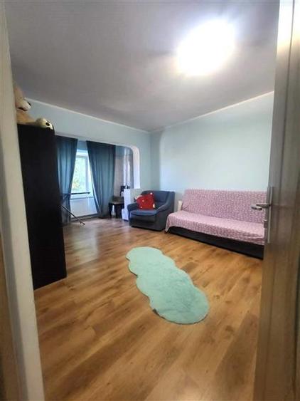 Apartament cu 2 camere decomandat în Autogară