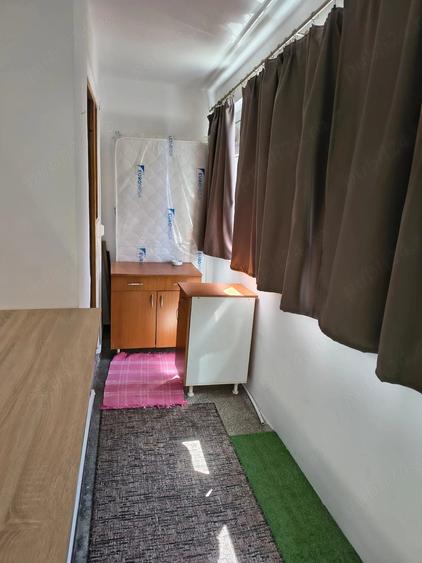 Apartament cu 2 camere semidecomandat în Constructorilor