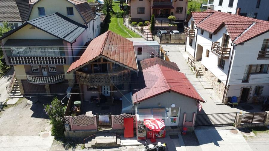 Casă individuală cu 4 camere cu Teren 195 Mp în Sălicea